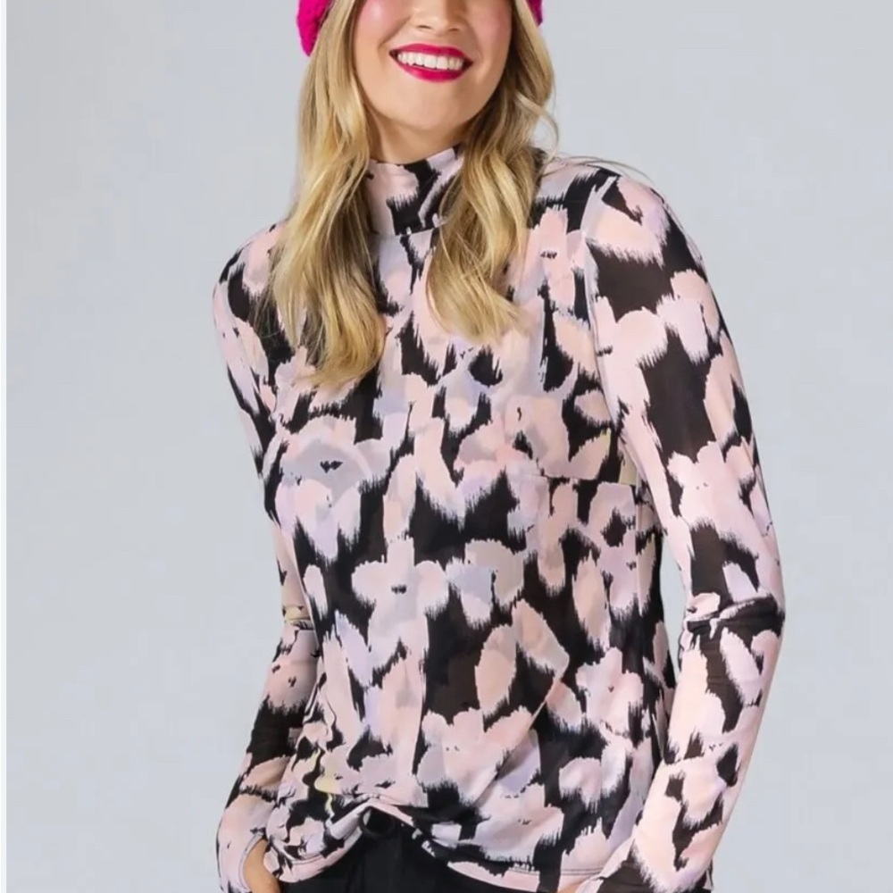 CAbi Abstract Floral Mesh Mock Neck Layered 💖